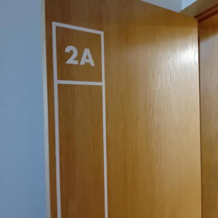 Хостел Lindo Vale 412 Порту