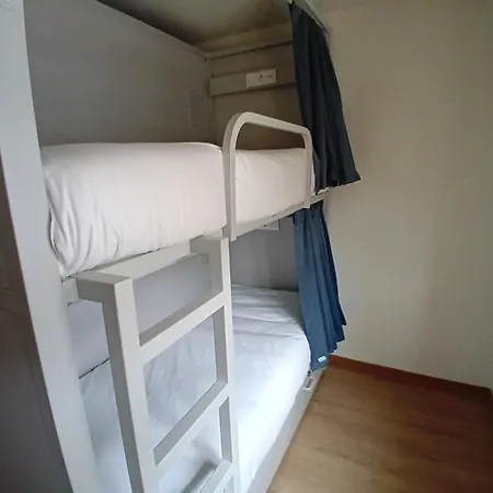 Lindo Vale 412 Hostel Porto