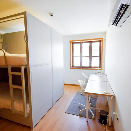 Lindo Vale 412 Hostel *