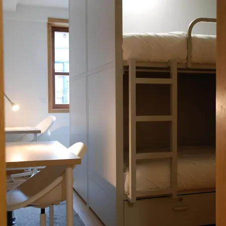 Ostello Lindo Vale 412 Oporto