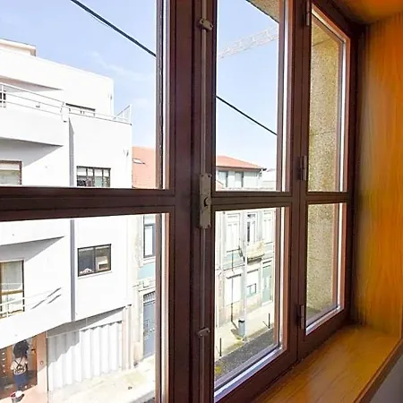Lindo Vale 412 * Porto