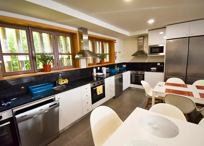 Lindo Vale 412 Porto