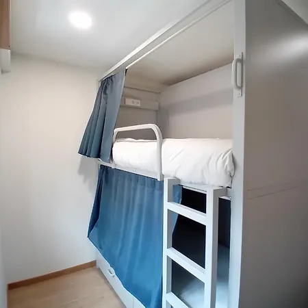 Albergue Lindo Vale 412 *