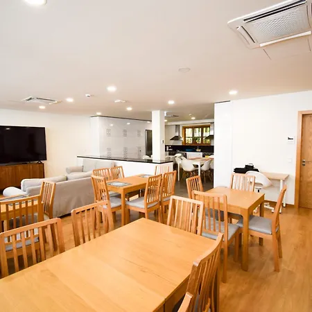 Lindo Vale 412 Hostal Oporto